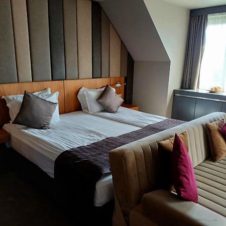 All Seasons Residence Design Hotel - Free Parking София Экстерьер фото