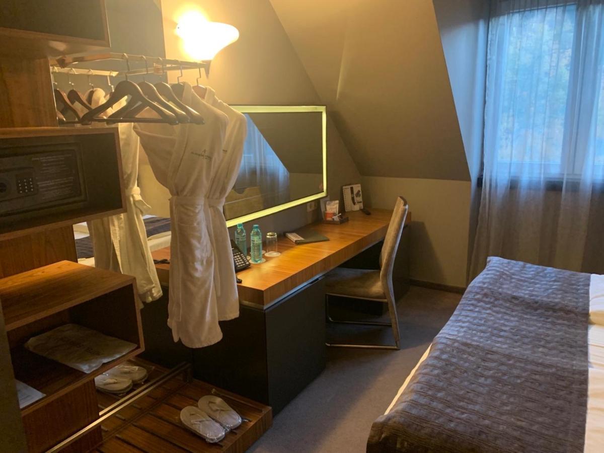 All Seasons Residence Design Hotel - Free Parking София Экстерьер фото