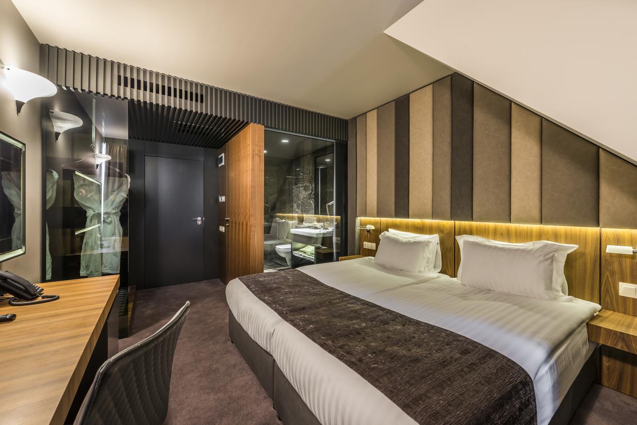 All Seasons Residence Design Hotel - Free Parking София Экстерьер фото