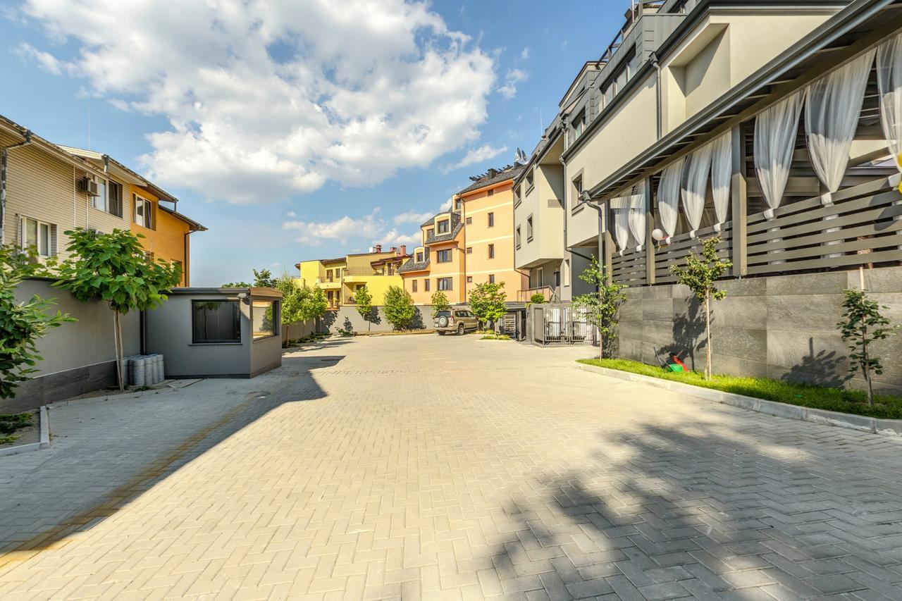 All Seasons Residence Design Hotel - Free Parking София Экстерьер фото