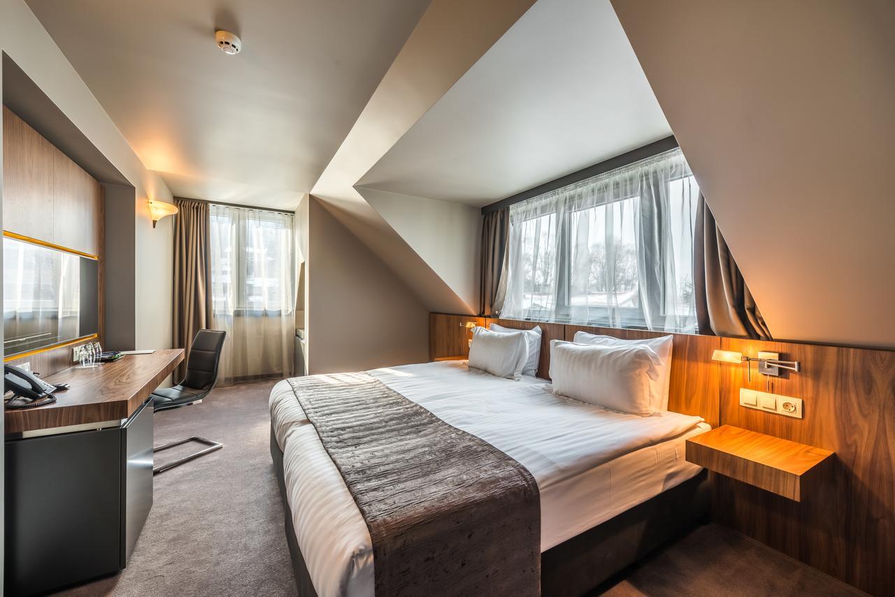 All Seasons Residence Design Hotel - Free Parking София Экстерьер фото
